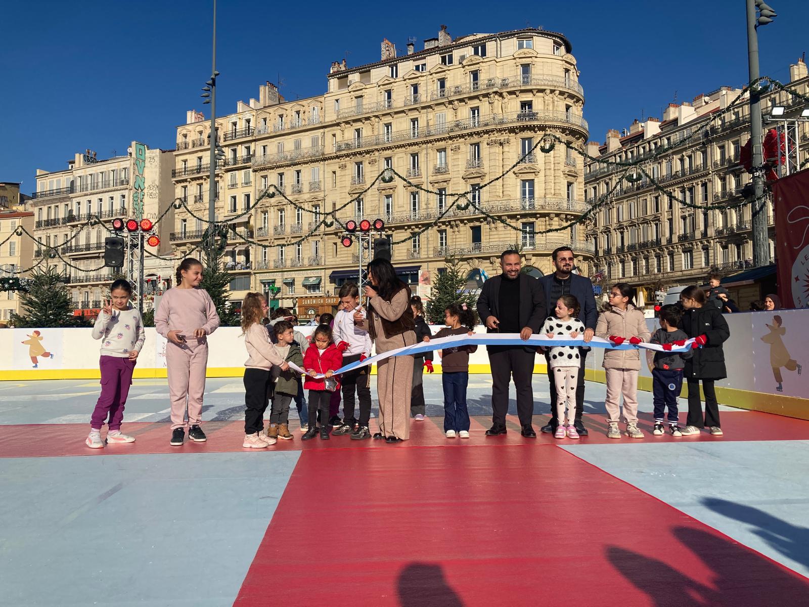 Inauguration de la patinoire éphémère du Vieux-port