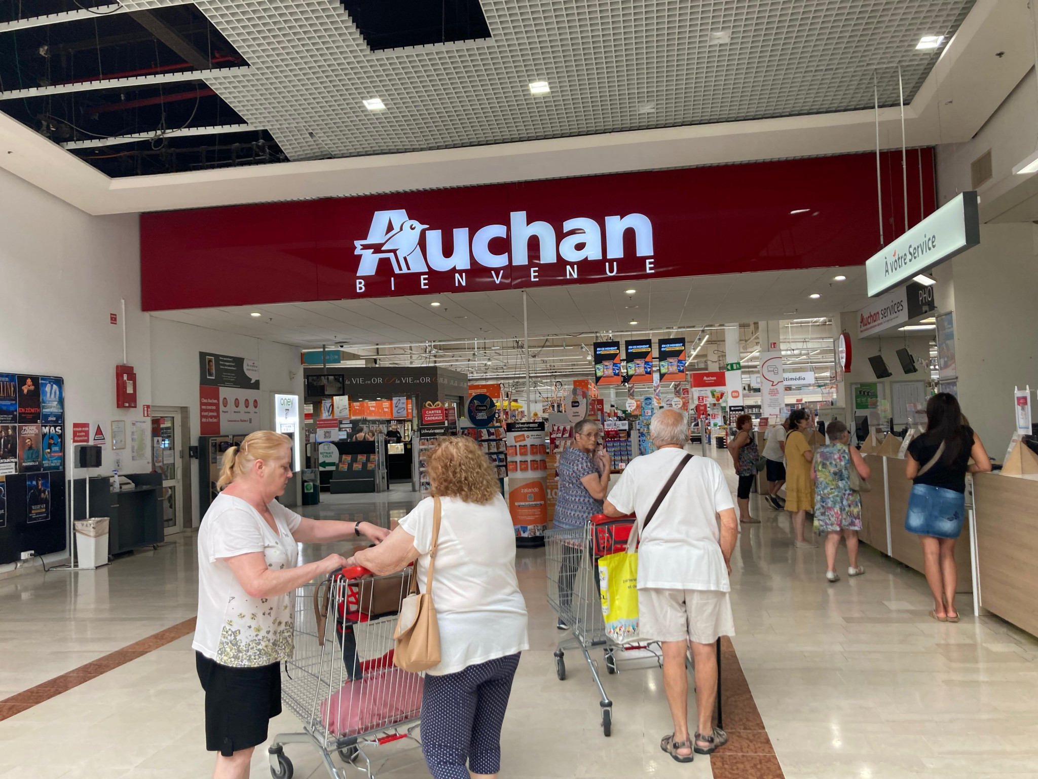 Supermarché Auchan : dans le Vaucluse, le passage en franchise inquiète
