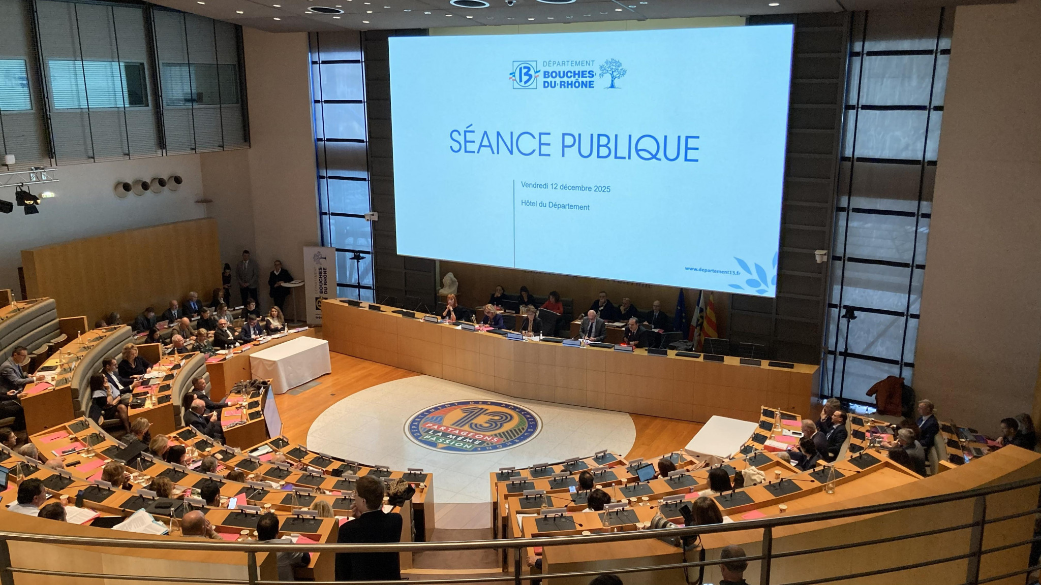 Martine Vassal concède des Assises de la protection de l’enfance