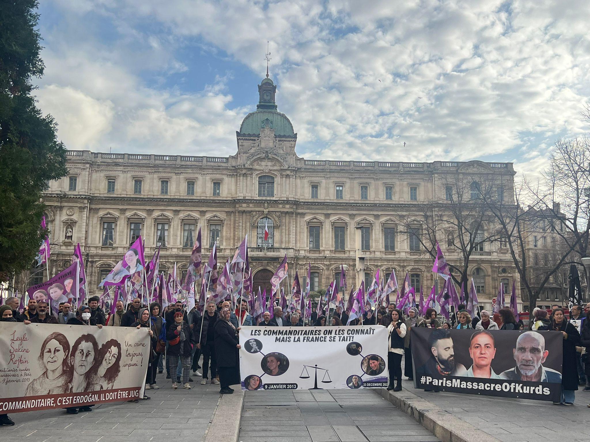 Les Kurdes réclament la justice pour leurs morts
