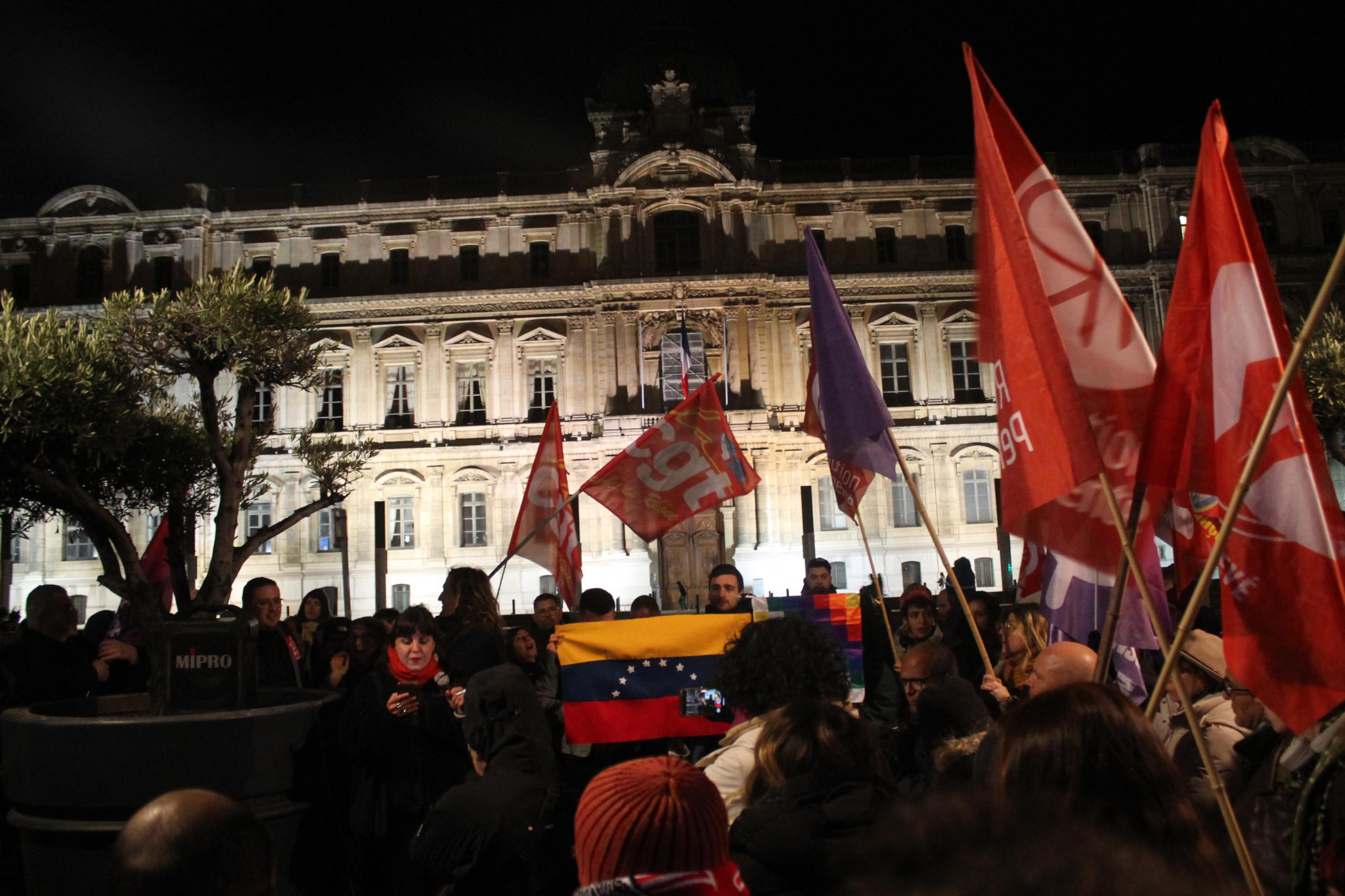 Un rassemblement pour soutenir le Venezuela