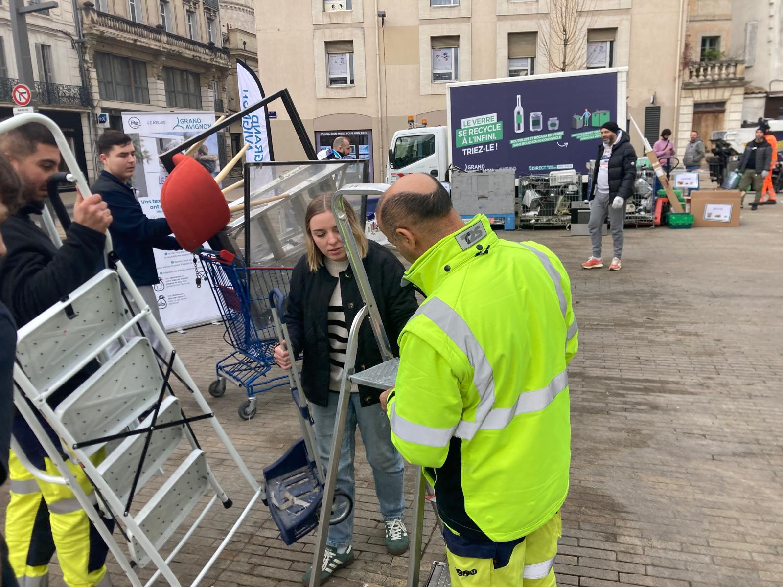 Succès pour la déchetterie éphémère en centre-ville d’Avignon