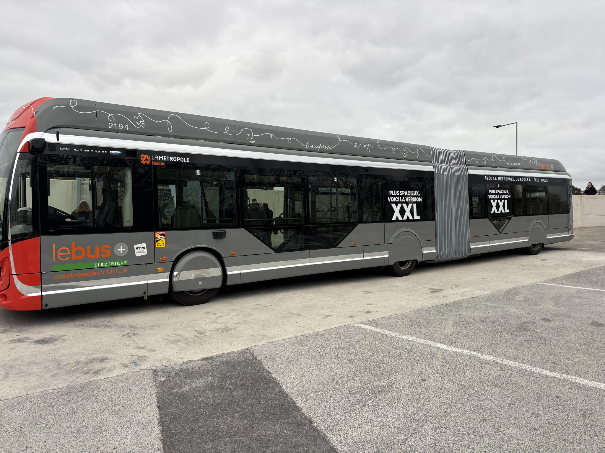 Cinq nouveaux bus pour renforcer la ligne Aixpress