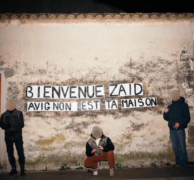 Le 1er bébé de l’année à Avignon victime d’un déferlement raciste