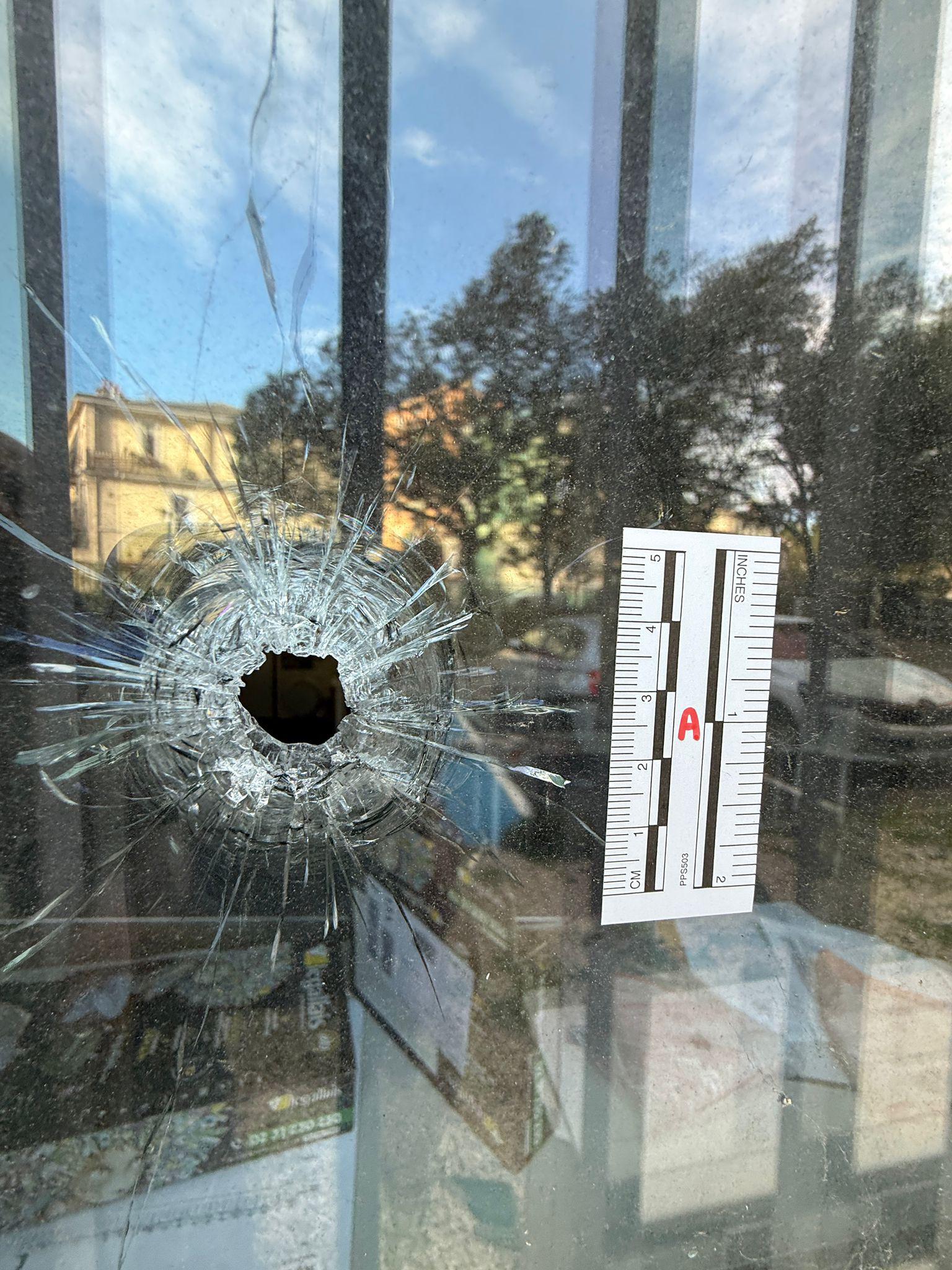 Le site d’Orange visé par des tirs de balles