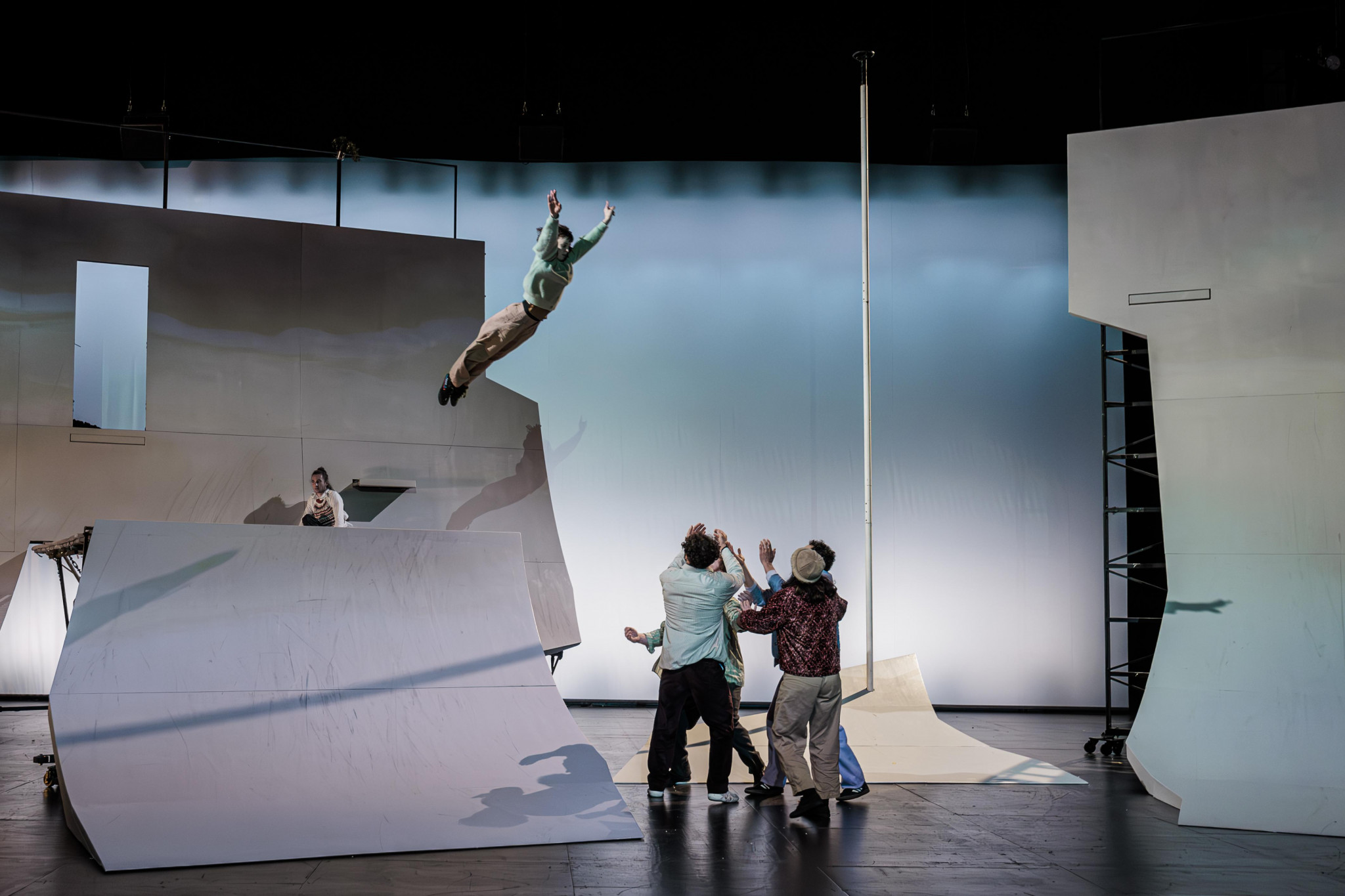 À Aix, un cirque grimpe les sommets du Grand Nord