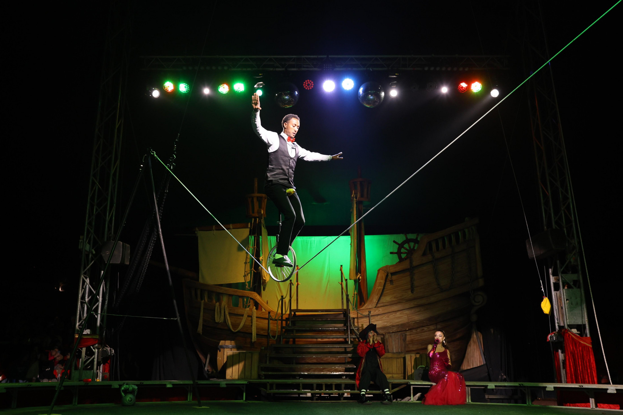 Le cirque Medrano fait rêver petits et grands