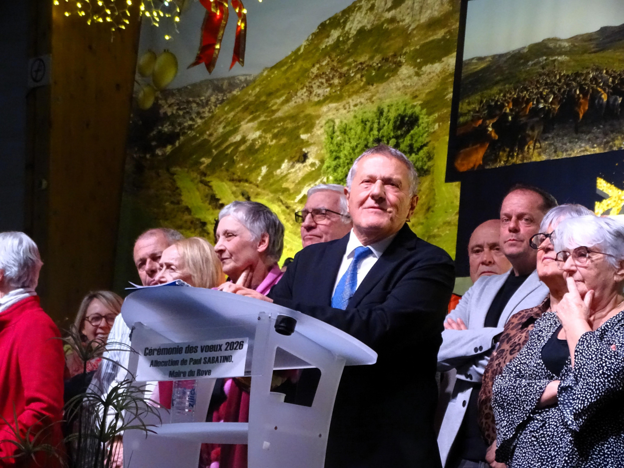 Au Rove, de premiers vœux de paix pour le maire Paul Sabatino