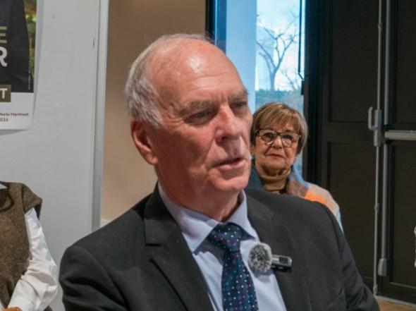 Le maire de Berre-l’Étang Mario Martinet célèbre « les talents » de toute une ville
