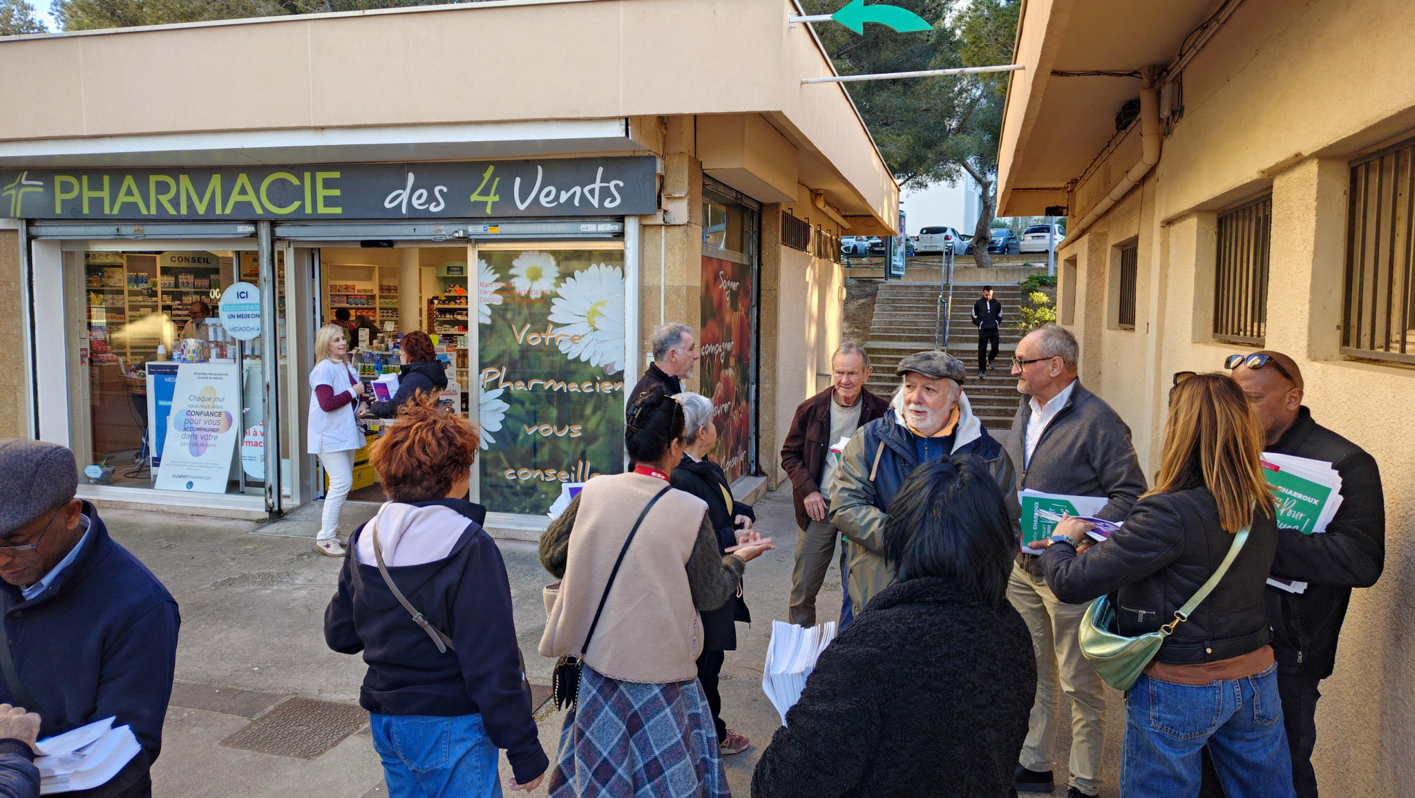 À Martigues, l’équipe de Gaby Charroux dans les quartiers