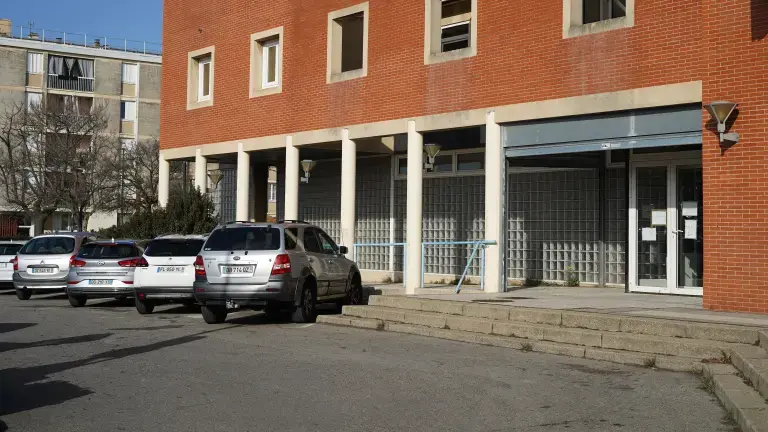 Dentistes et spécialistes de l’hôpital s’installent dans l’ancien centre Oxance à Miramas
