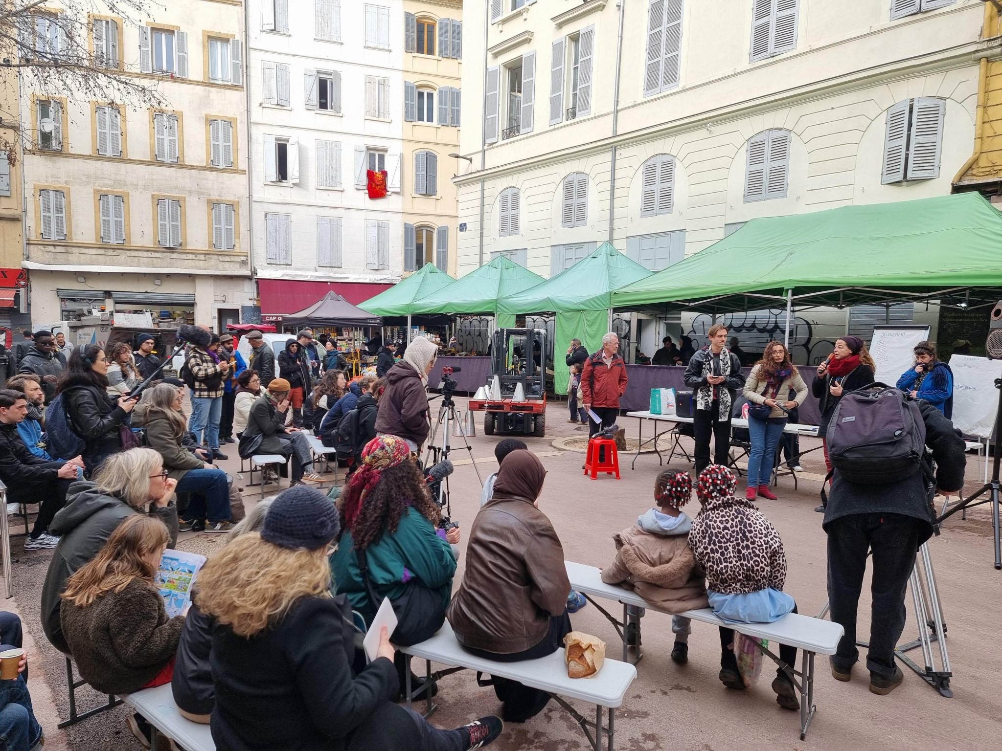 À Noailles, les habitants ne lâchent rien sur le logement