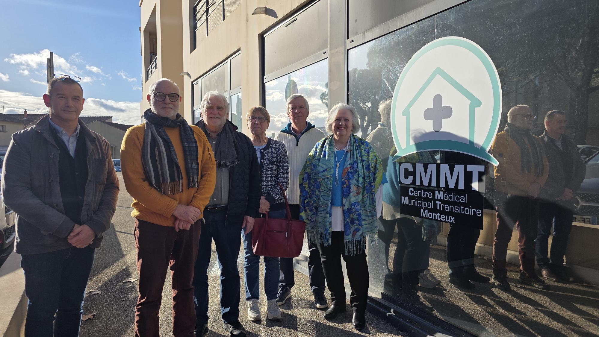 Un centre médical transitoire ouvre à Monteux