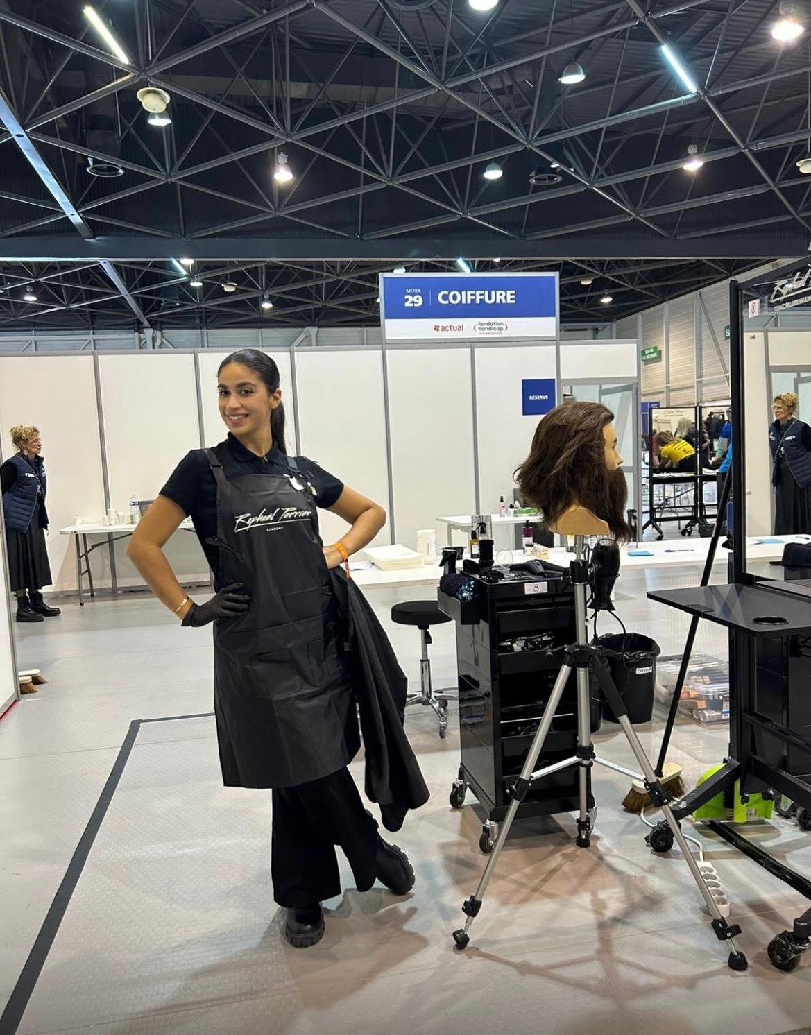 Celya Girgendi, son combat pour la coiffure