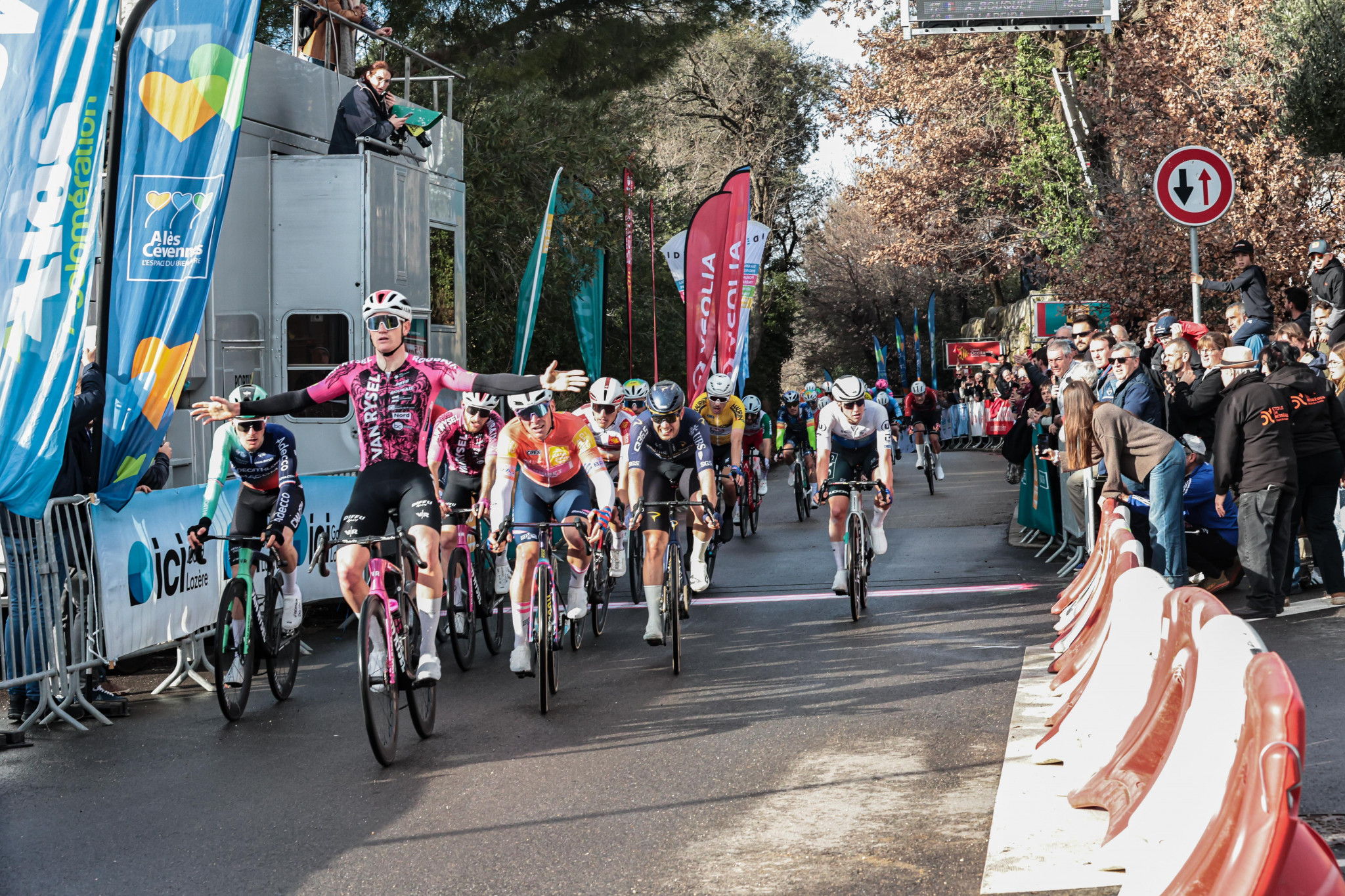 [Étoile de Bessèges] 4e étape : le Belge Joppe Heremans (Van Rysel – Roubaix) s’impose, Kubis conforte sa place de leader