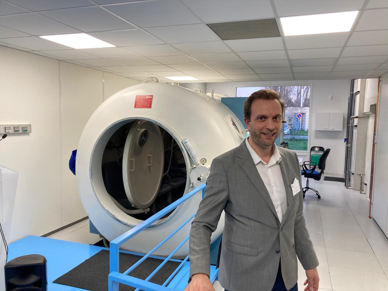 L’unique caisson hyperbare de Vaucluse s’installe à l’hôpital