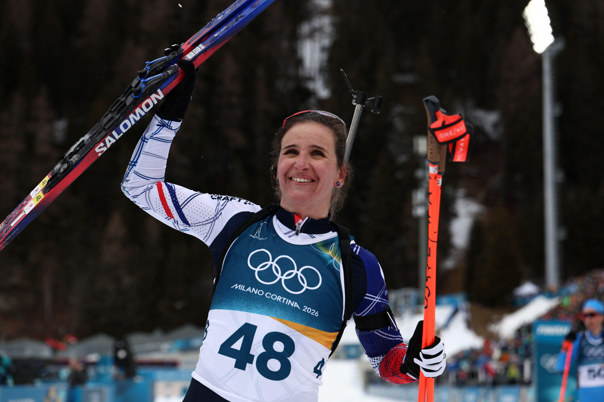 Biathlon : Julia Simon sacrée championne olympique devant Jeanmonnot