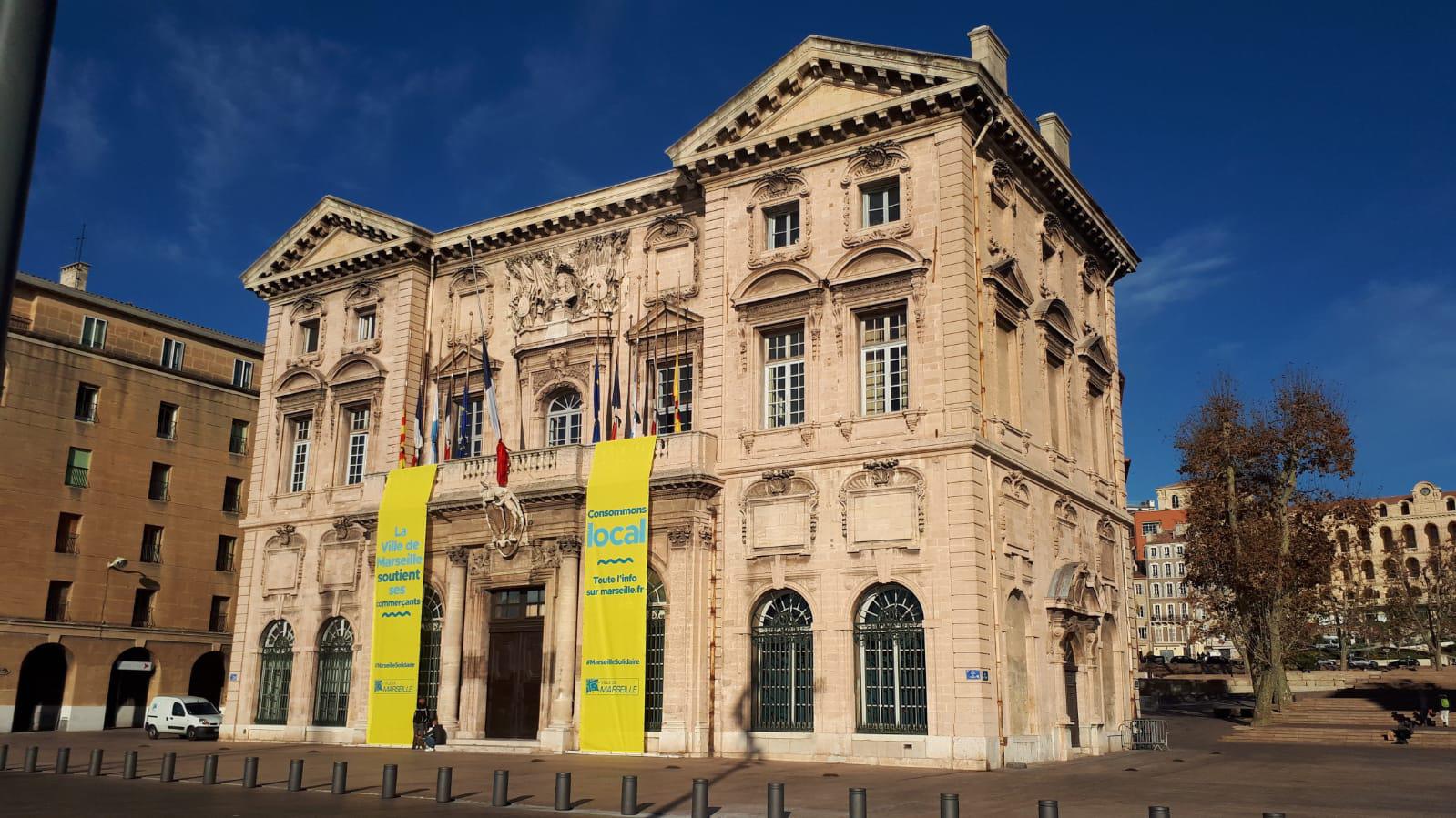 Les conseillers municipaux doivent élire leur maire d’ici dimanche