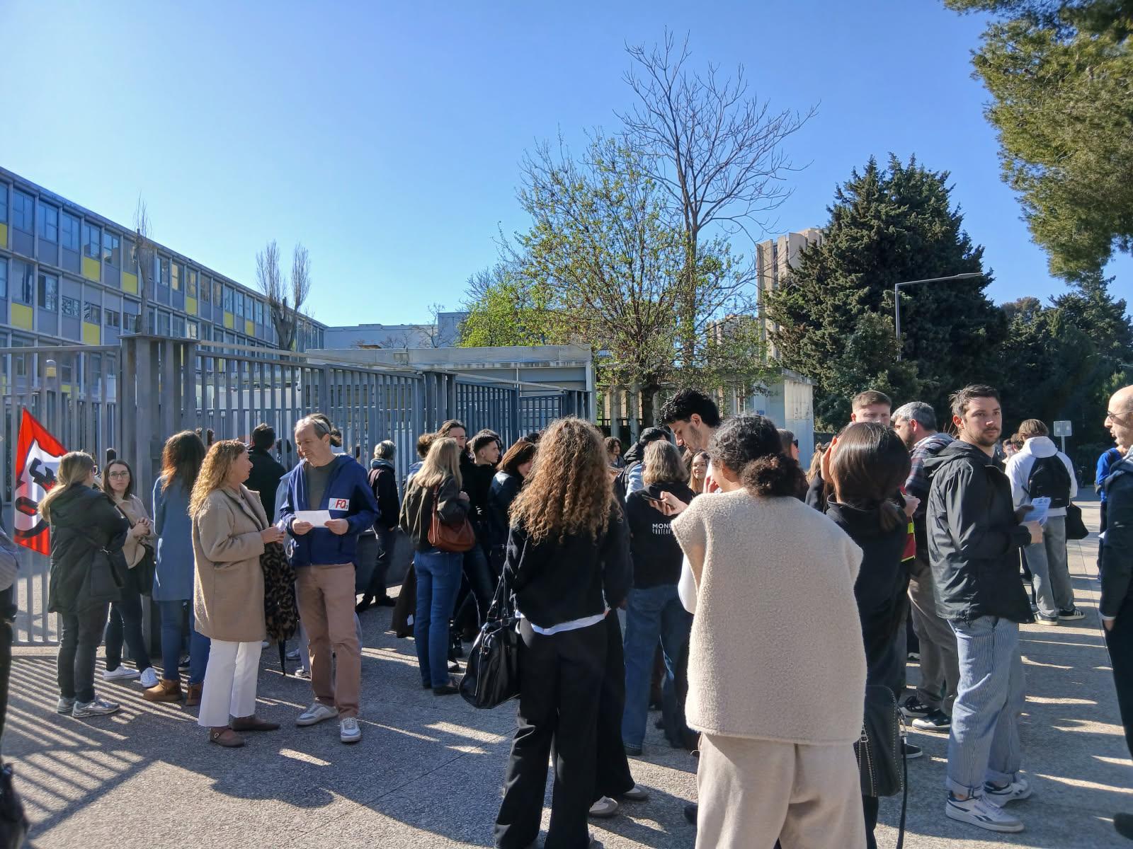 Le lycée Jean-Perrin rejoint la mobilisation