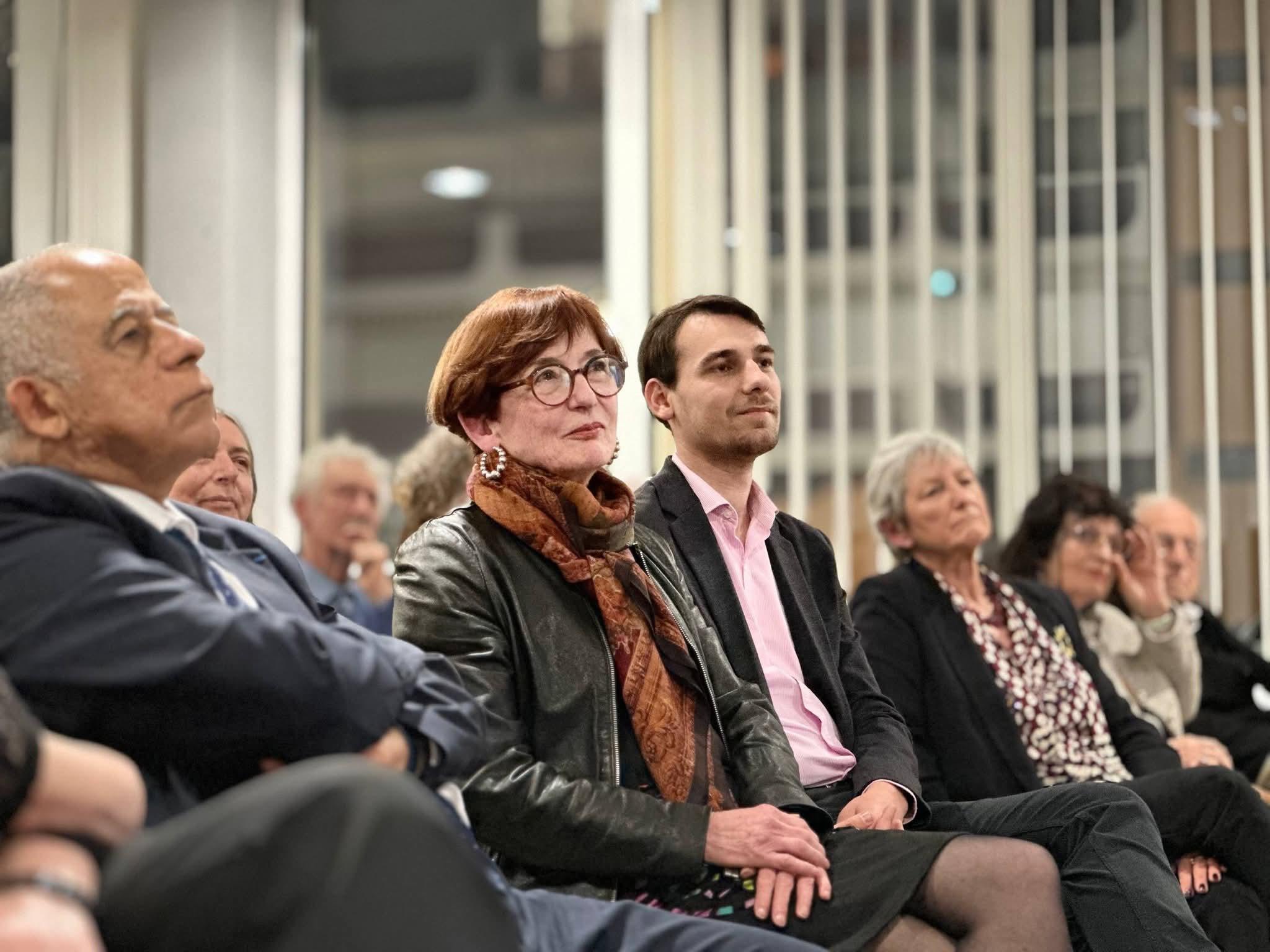 Les gauches se retirent à Alès pour assurer un front républicain