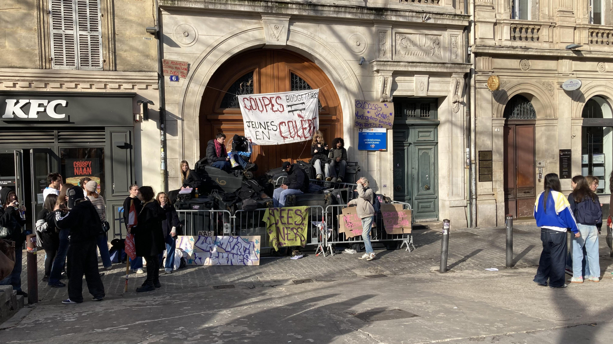 Élèves et personnels des lycées se relaient pour être entendus à Marseille
