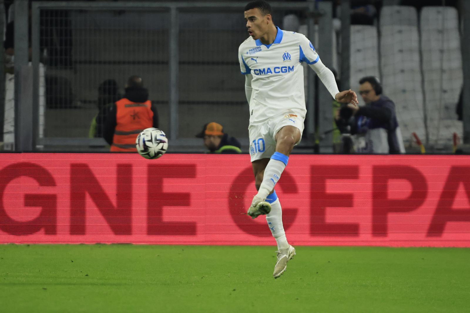 Mason Greenwood a fait son possible afin de redresser la barre olympienne