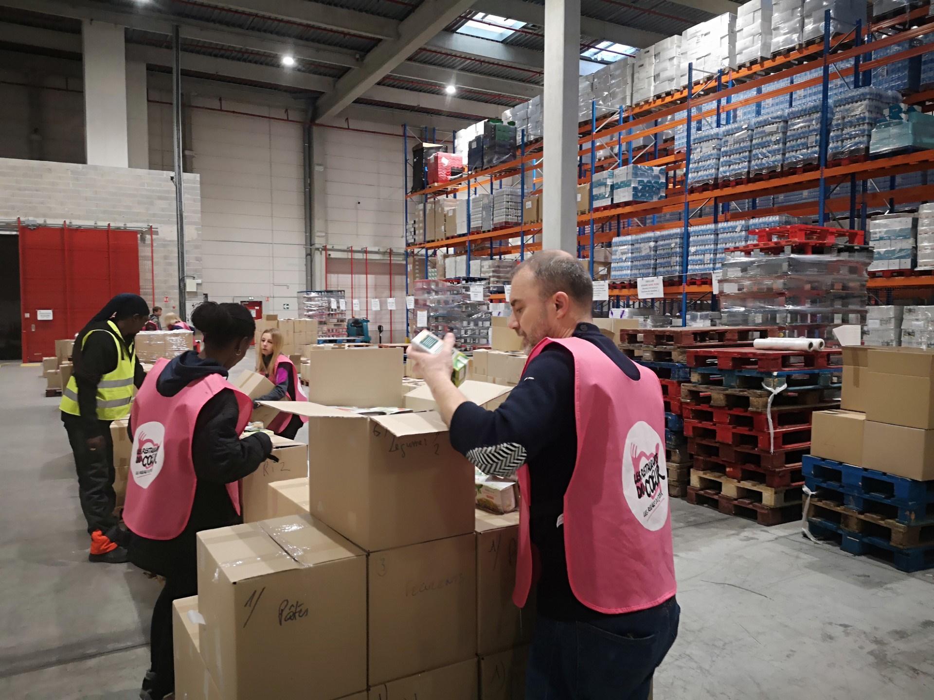 Dans les coulisses de la grande collecte des Restos