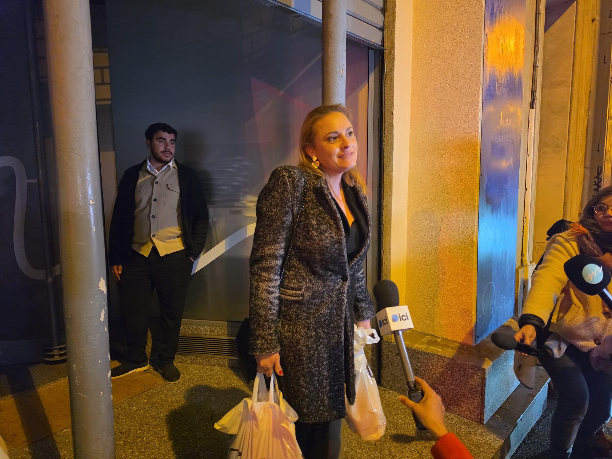 À Marseille, Martine Vassal, à la peine, confirme les sondages