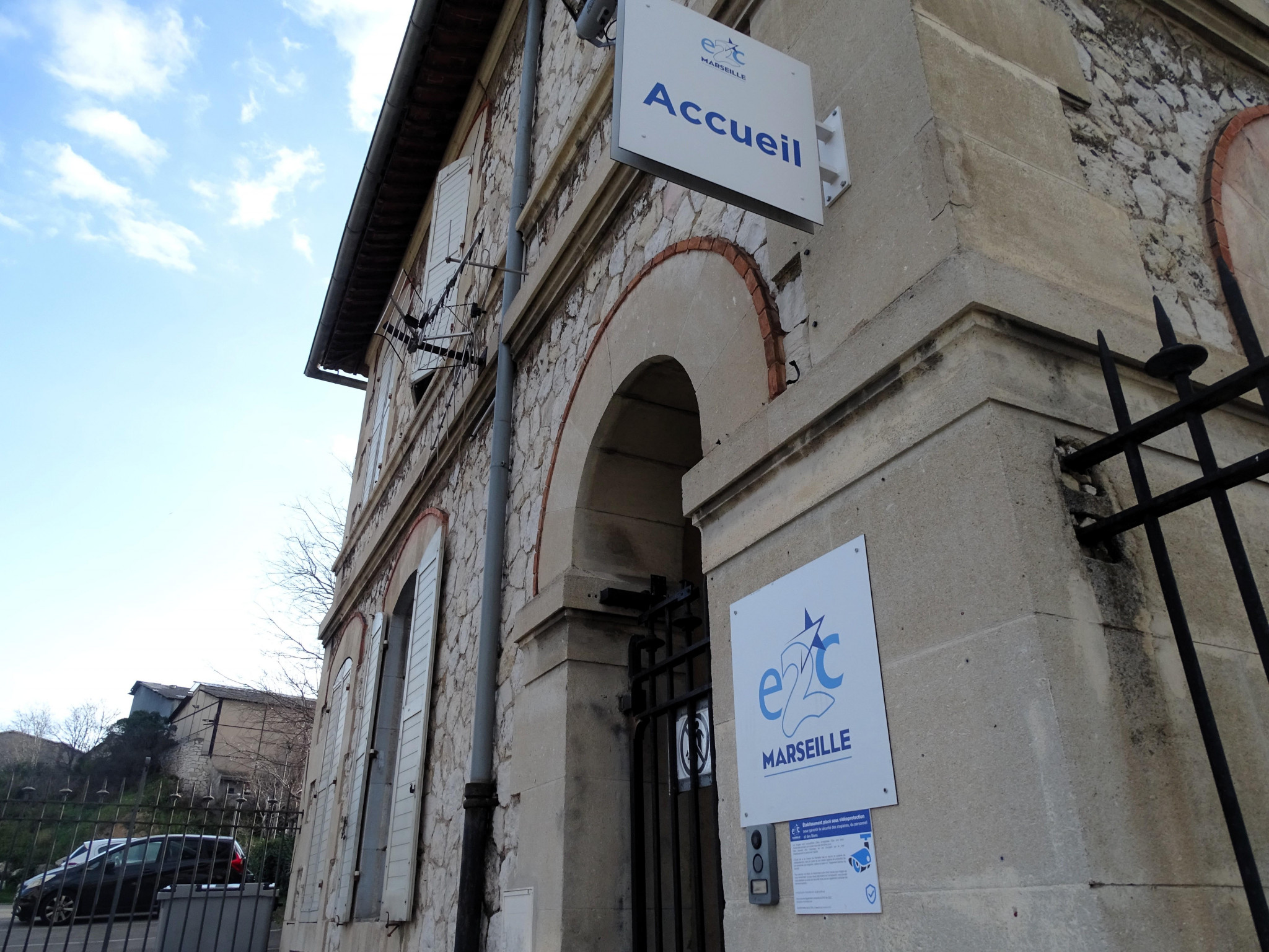 L’école de la deuxième chance face à la crise