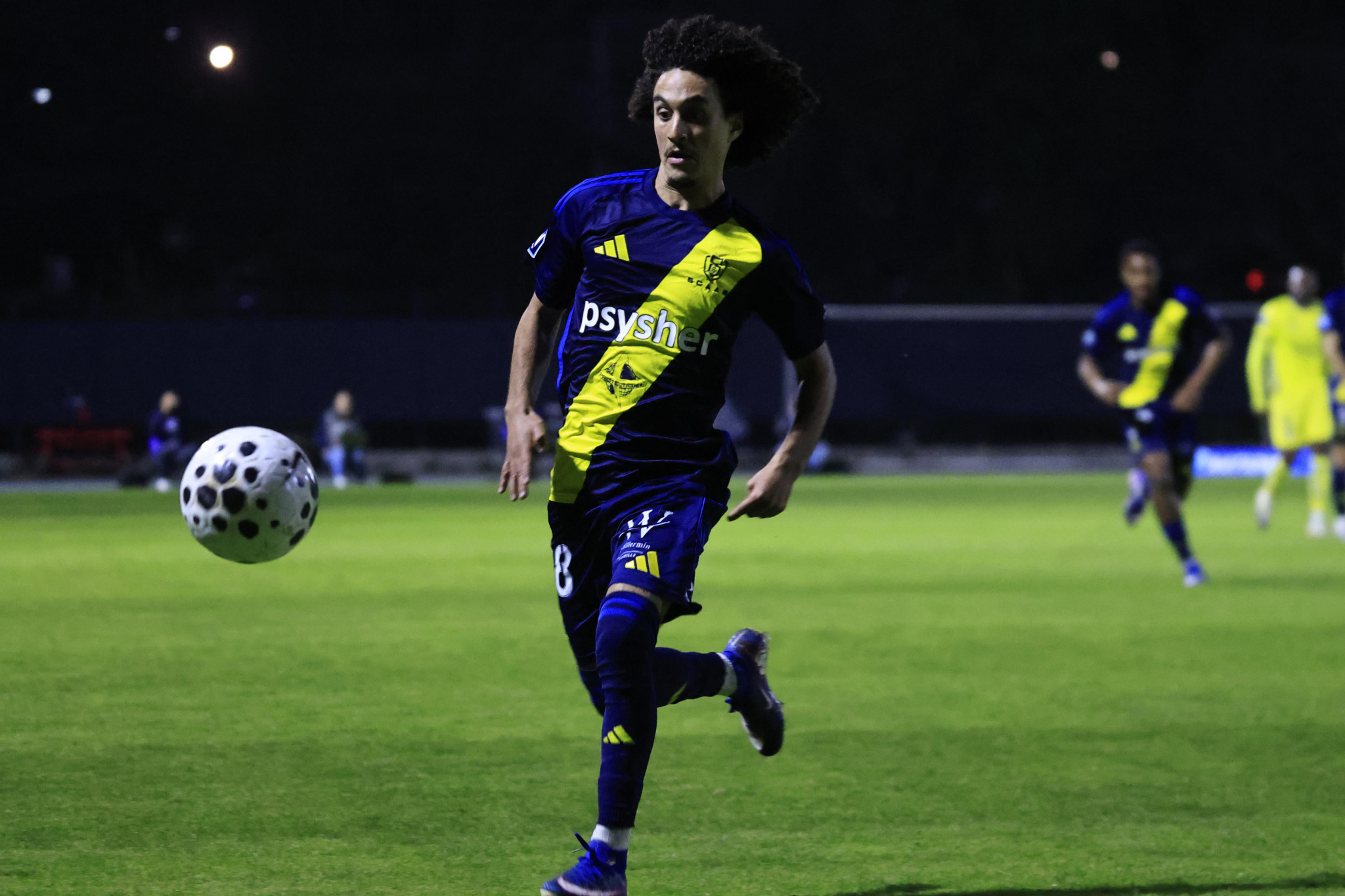 Football – National : score nul et vierge entre Aubagne et Valenciennes
