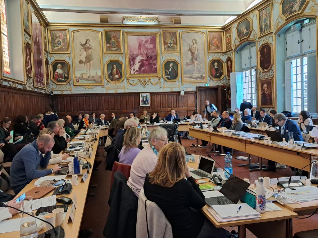 À Aix, nouvelle configuration pour le conseil municipal
