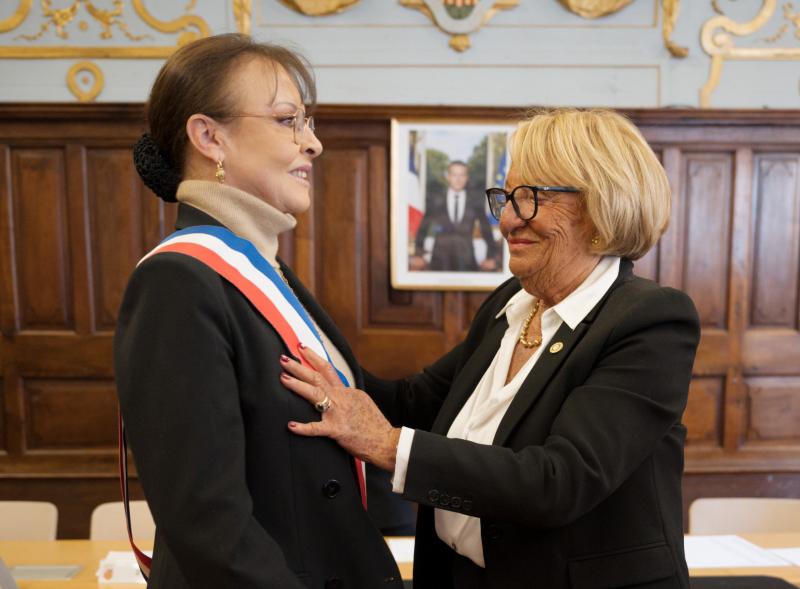 La mandature de Sophie Joissains est lancée