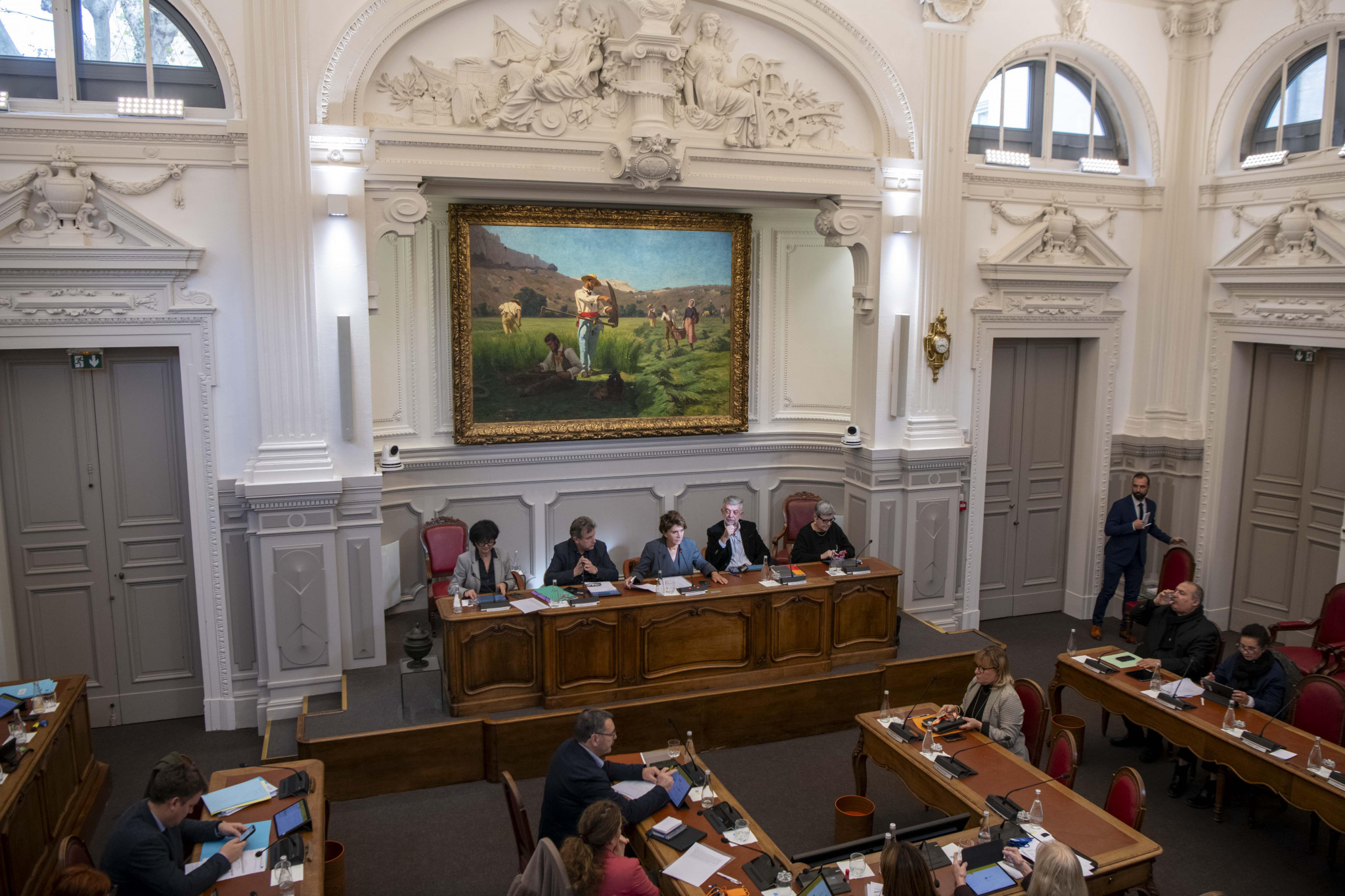 Fortunes diverses pour les élus candidats aux municipales