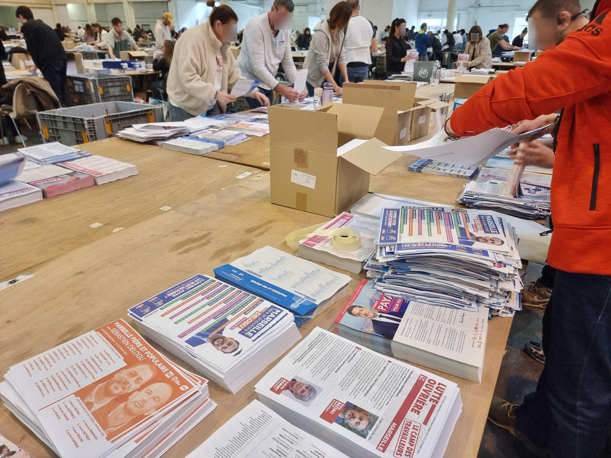 À Marseille, la logistique électorale s’active avant le vote