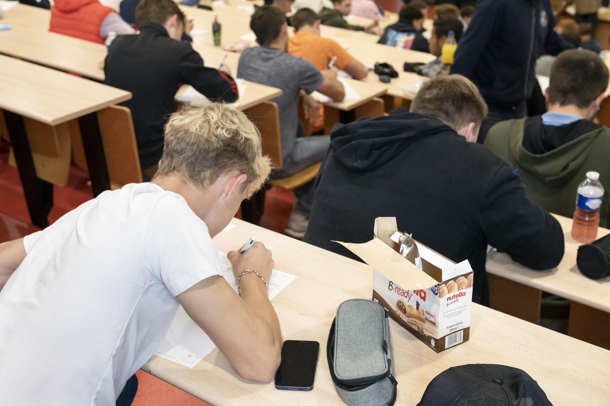 Dans le secondaire, les collèges payent le prix fort