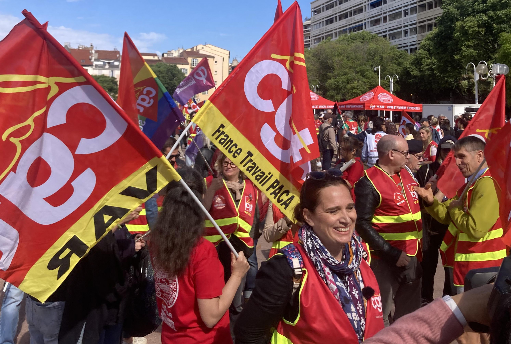 À Toulon, mobilisation générale de la CGT contre la militarisation des esprits
