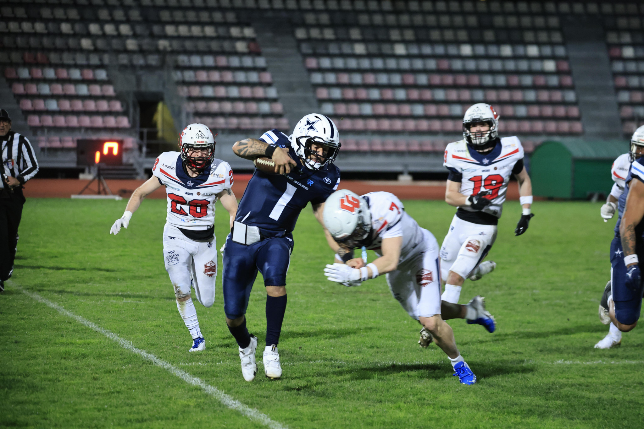 Match cinq étoiles pour les Blue Stars