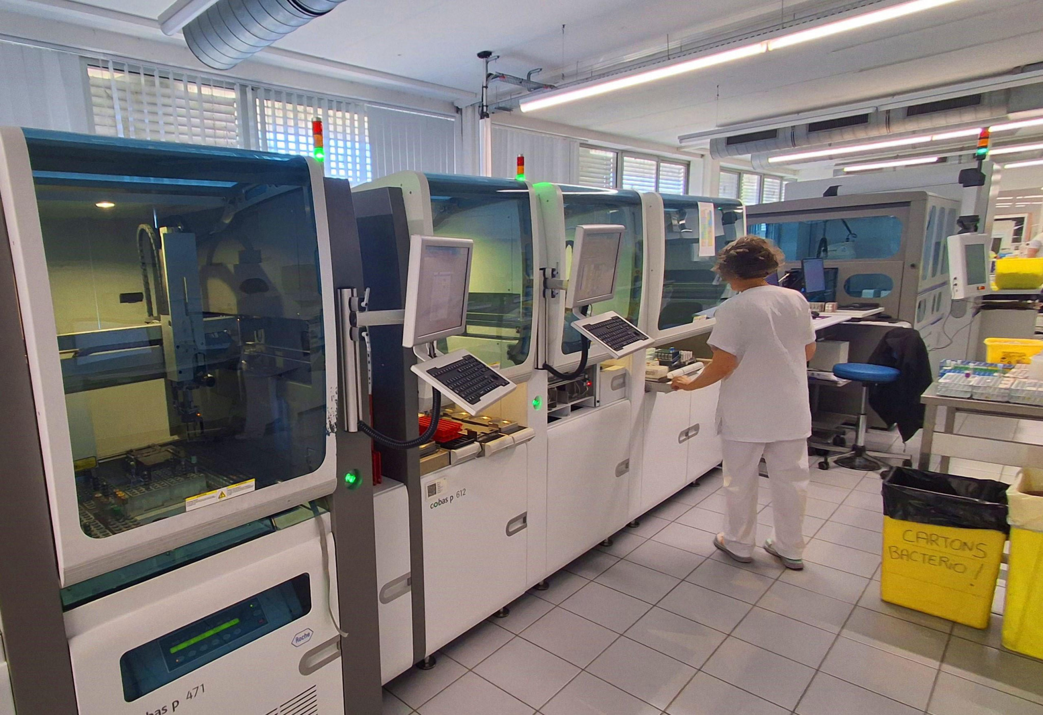 Le centre hospitalier d’Avignon modernise son laboratoire d’analyses