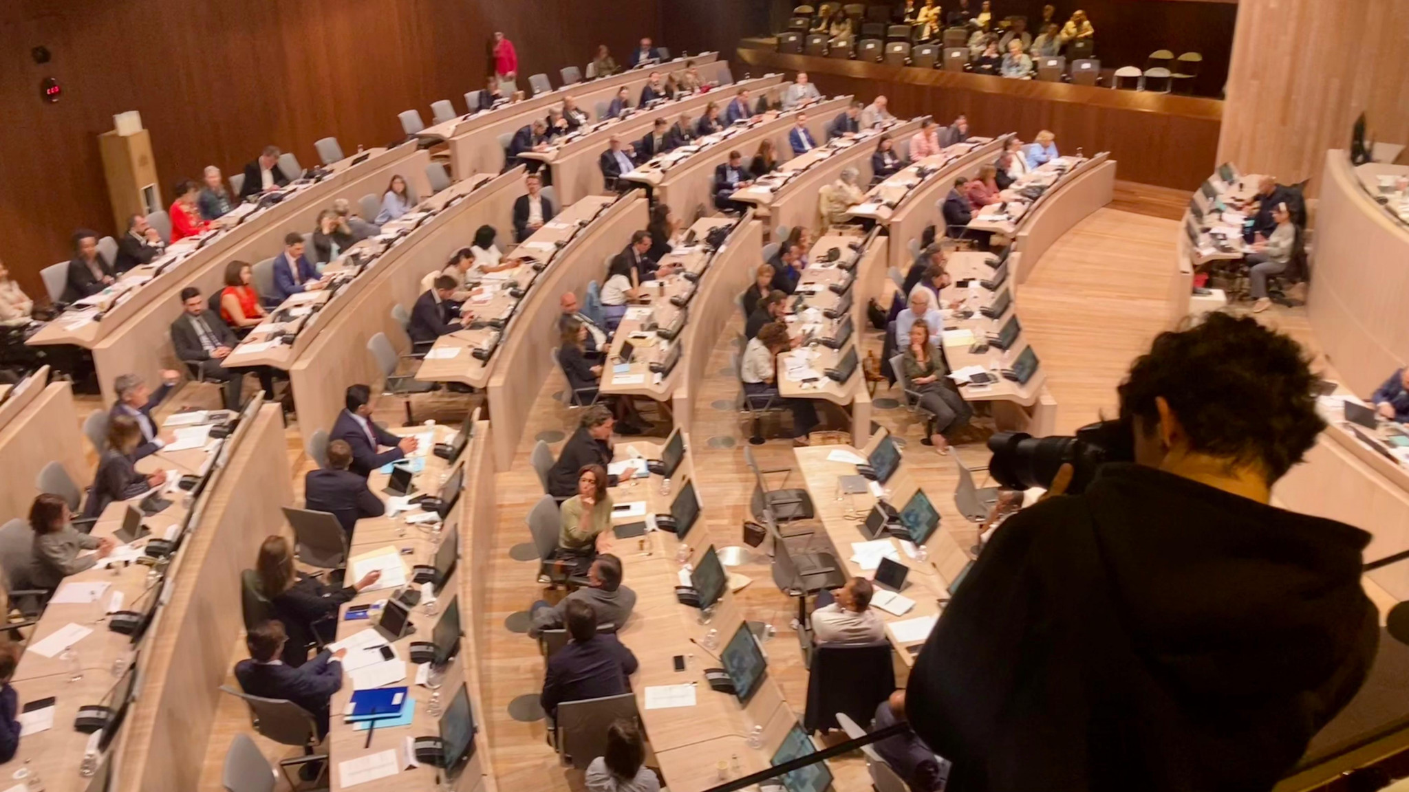 Une extrême droite déstructurée face à «&nbsp;un budget structurant&nbsp;»