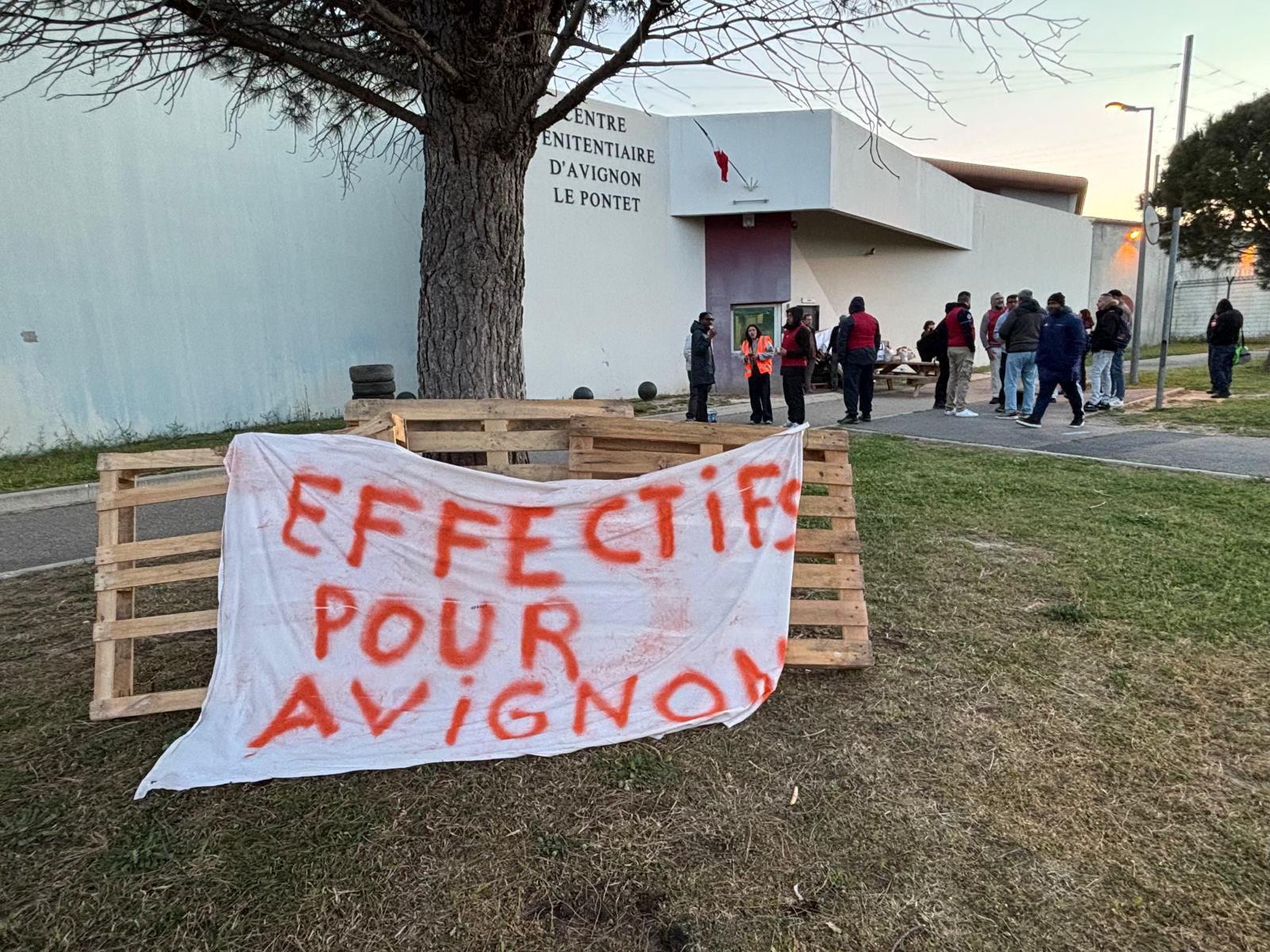 Les agents pénitentiaires d’Avignon veulent des renforts