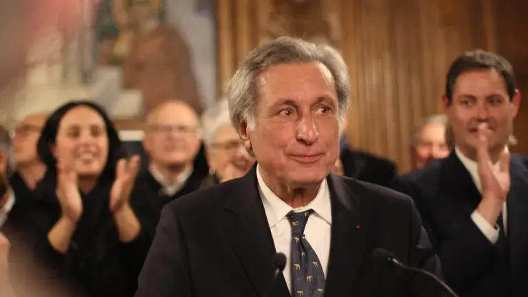 Élection chaotique pour de Carolis à la présidence de l’intercommunalité