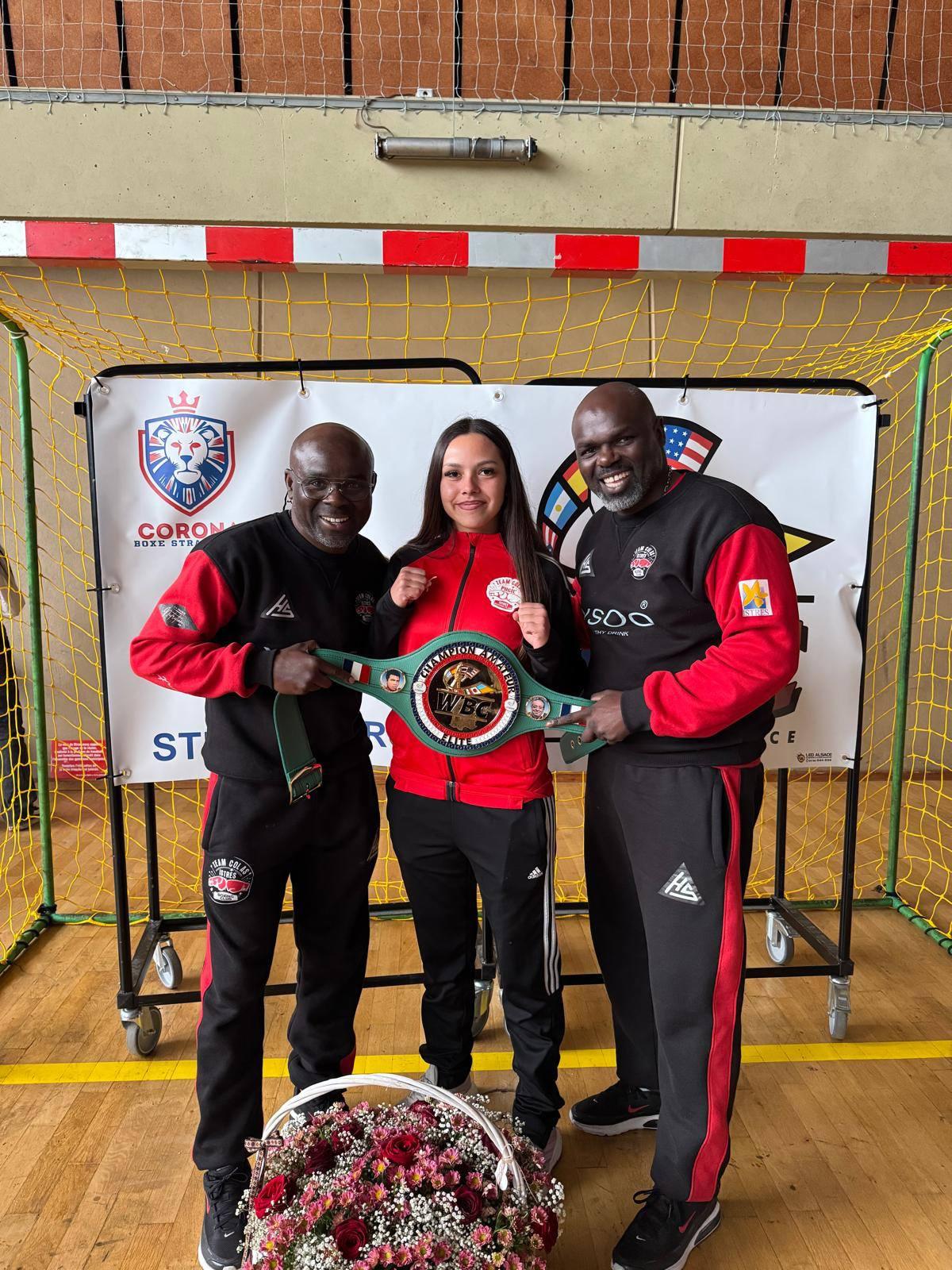 [Boxe] Du bleu-blanc-rouge et de l’or pour l’Istréenne Shana Fernandez