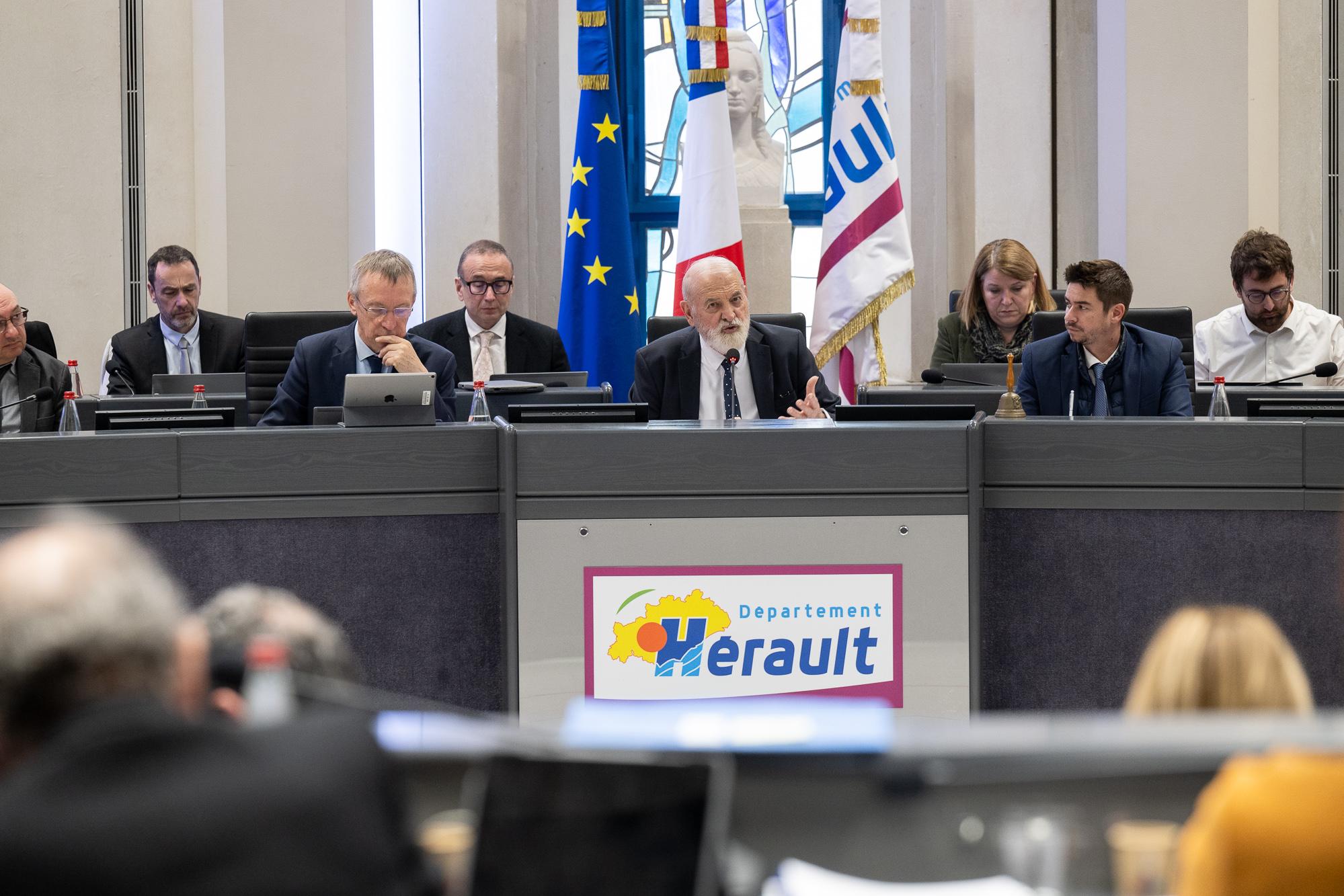 Le Département de l’Hérault contraint de se serrer la ceinture