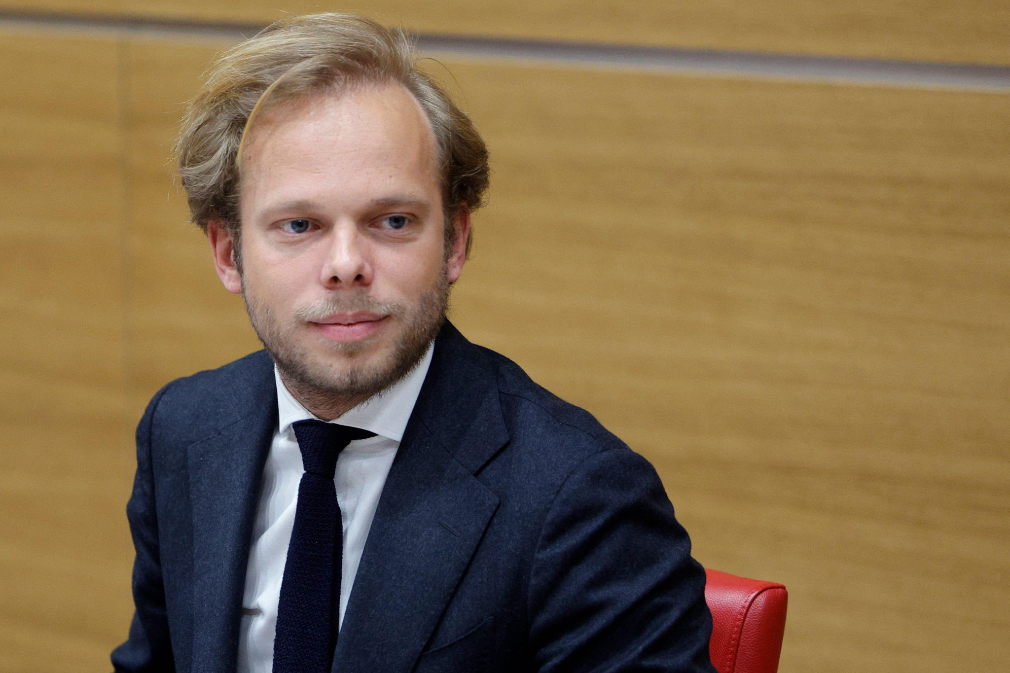 Le rapport Alloncle adopté sans les voix de la gauche