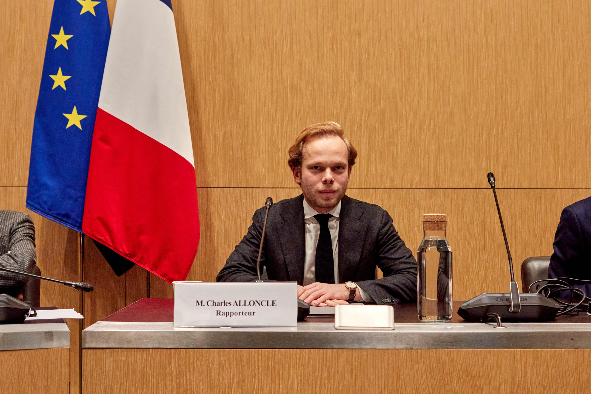 L’extrême droite veut mettre l’audiovisuel public au pas