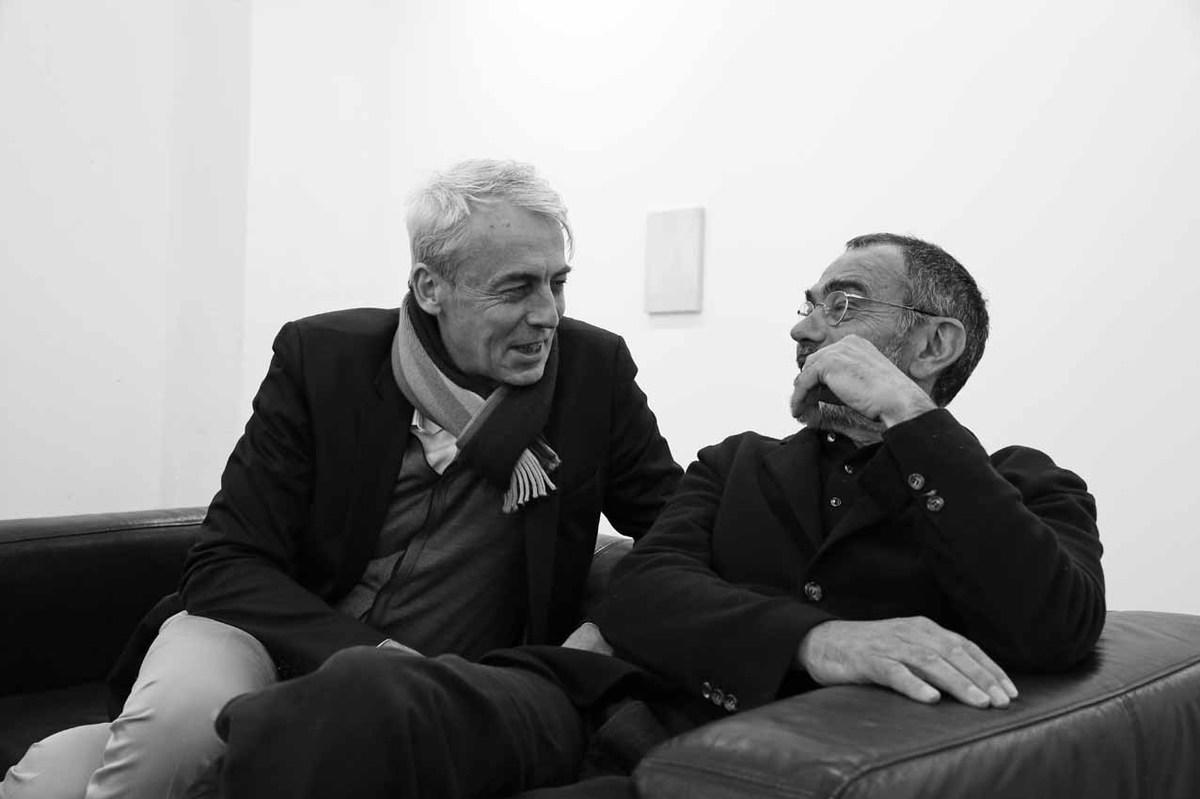 Laurent Godin, galeriste dans Arles depuis l’été 2025