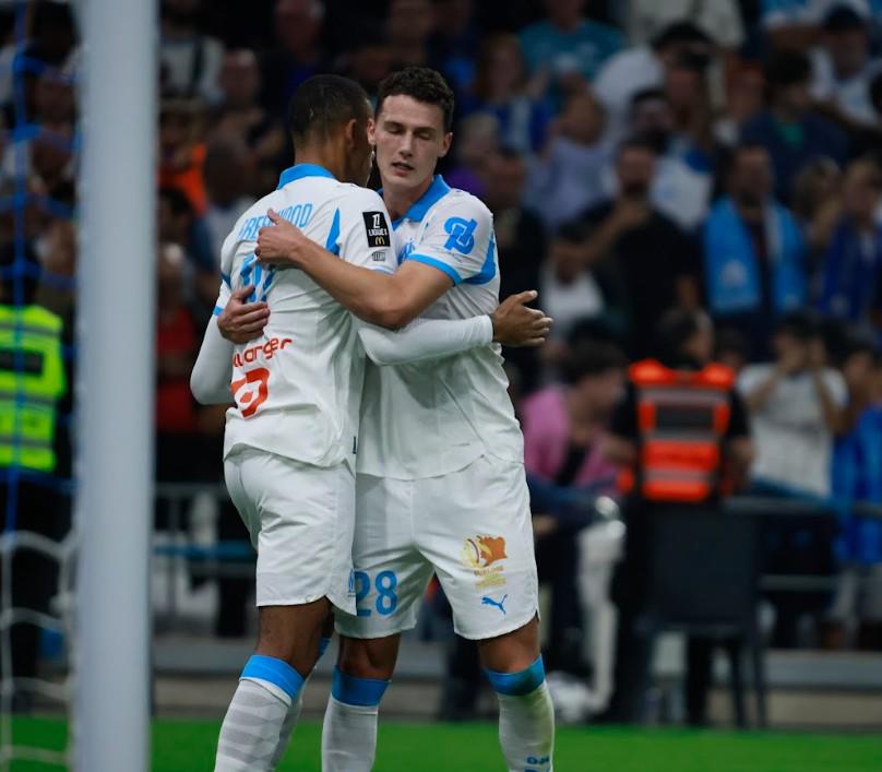Départs de l’OM, Benjamin Pavard premier de cordée