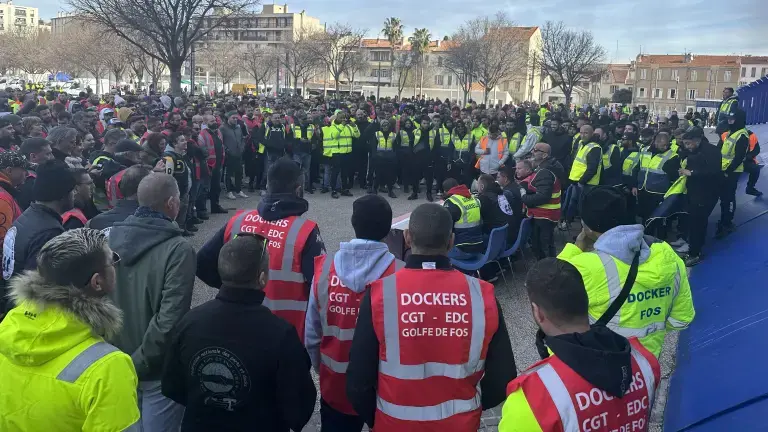 La CGT des portuaires suspend son action à Fos-sur-Mer