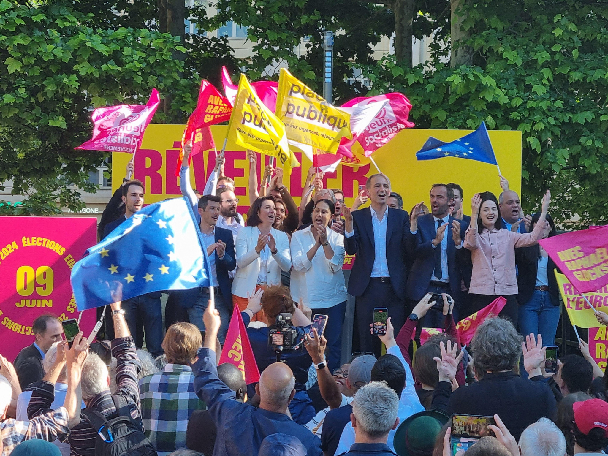 Entre ébauche de programme et manifeste, le PS se cherche