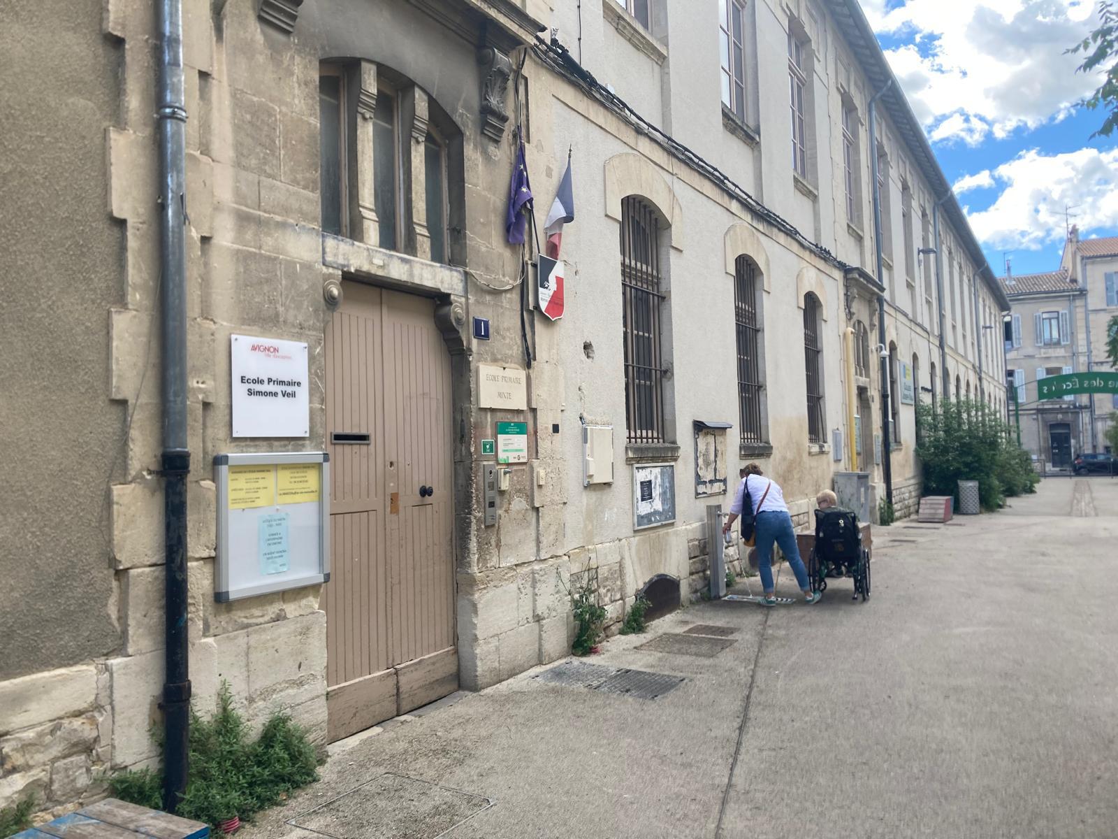 Une fusion redoutée à l’école Simone-Veil